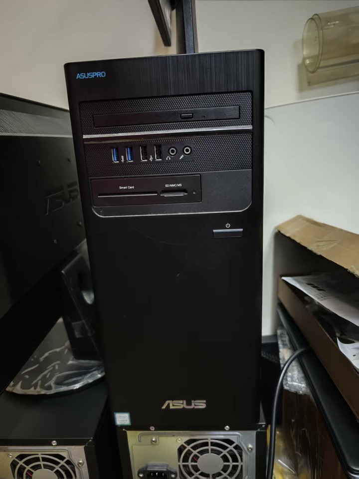 華碩I5-8500 D640主機
