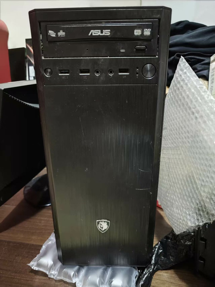 零件主機