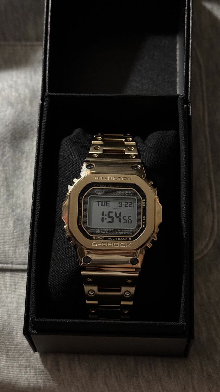 CASIO 卡西歐 G-SHOCK (GMW-BZ5000GD-9)
