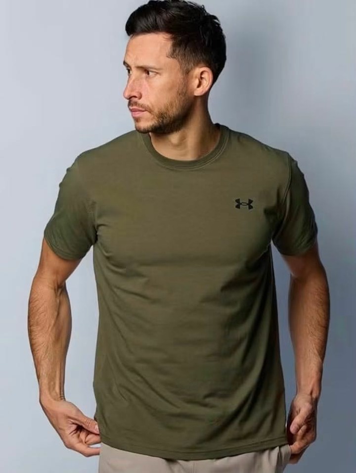 Under Armour 性能棉短袖T恤男士 M