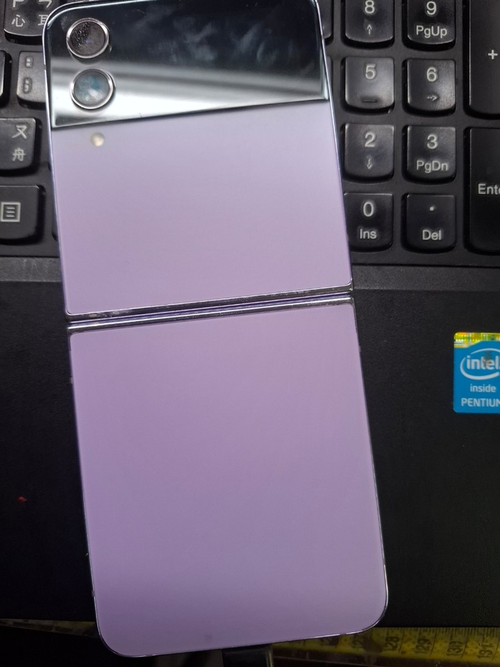 Samsung filp4