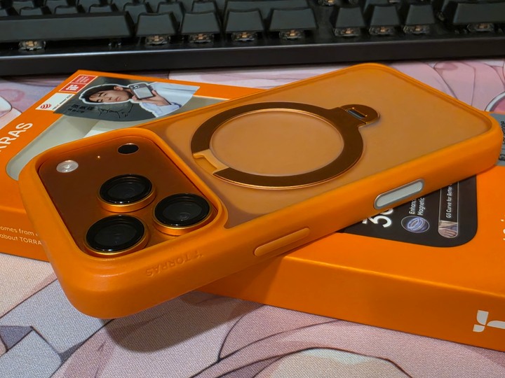 TORRAS 圖拉斯Ostand Spin iPhone17 Pro 磁吸四象限旋轉支架防摔手機殼