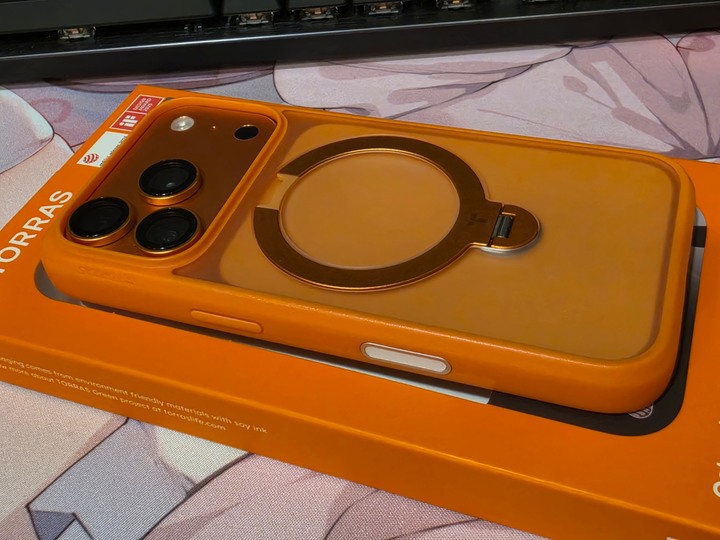 TORRAS 圖拉斯Ostand Spin iPhone17 Pro 磁吸四象限旋轉支架防摔手機殼