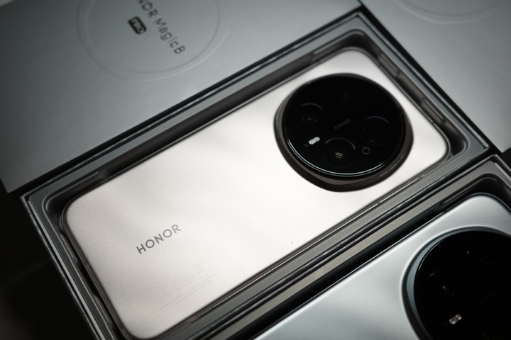 (台版三年保) 榮耀HONOR Magic 8 Pro_512G