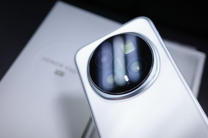 榮耀HONOR MAGIC 8 PRO_台版3年保_天青色_12/512G