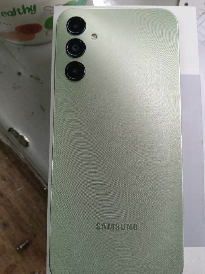 三星A14 5G手機