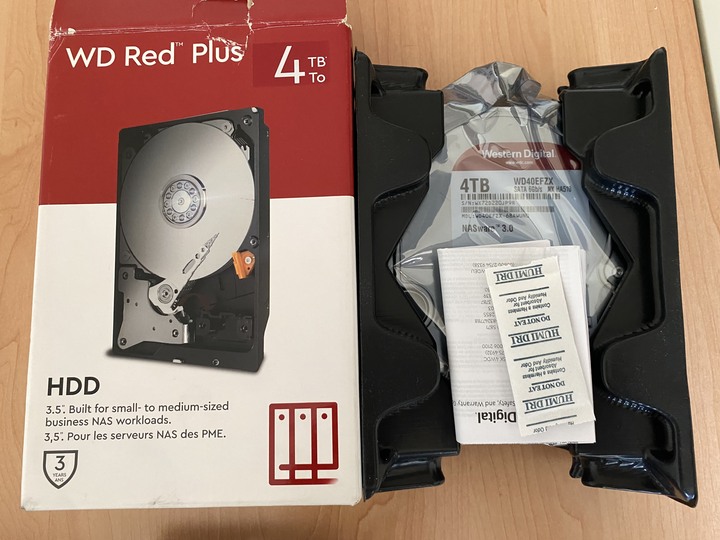 WD 紅標4TB NAS 硬碟