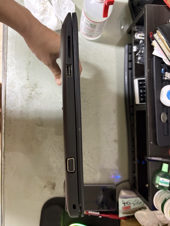 Dell Latitude 3490 14吋二手筆電 i5-8250U/12G/240G/Win11