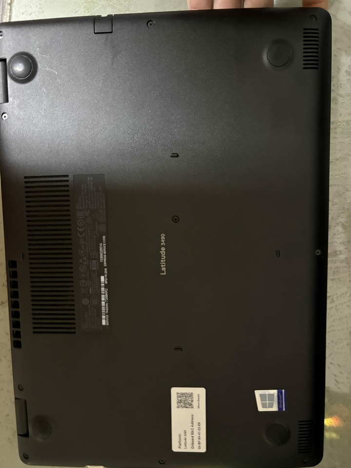 Dell Latitude 3490 14吋二手筆電 i5-8250U/12G/240G/Win11
