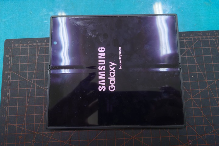 Samsung FOLD 6 剛岩黑 512G