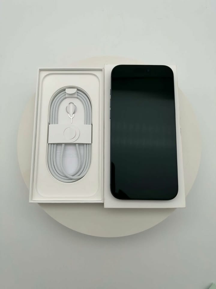 IPHONE 17pro max 256G 藏藍色
