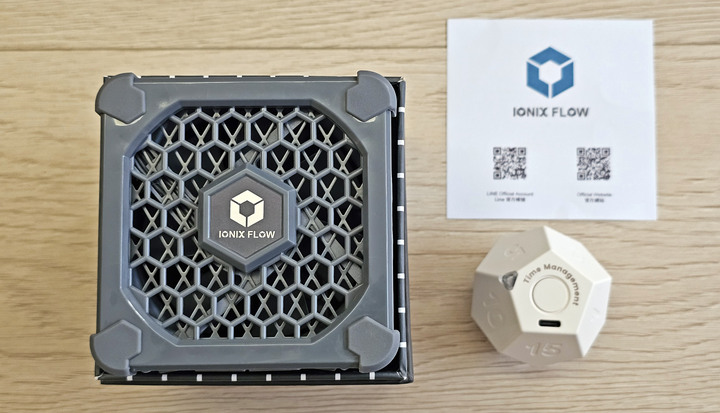 Ionix Flow。全室型攜帶式空氣清淨器。灰色款。主動淨界。離子艙級空氣革命