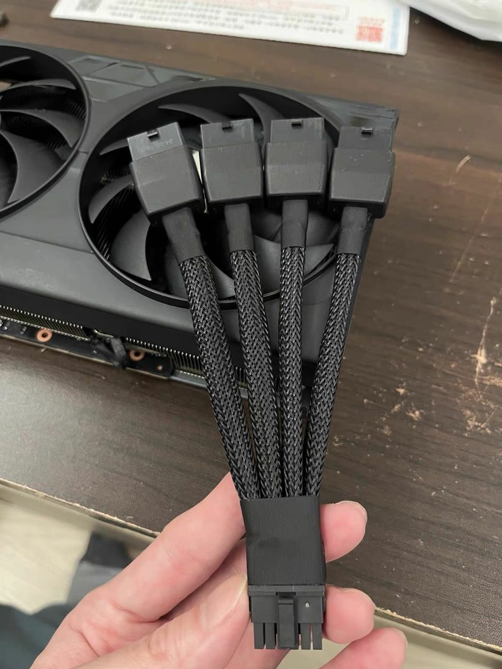 NVIDIA 4080 32G 三風扇魔改