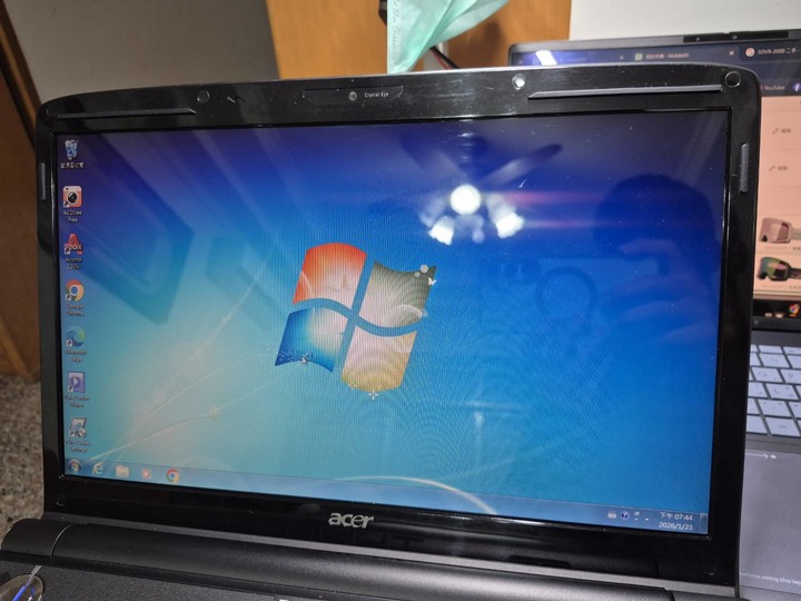 ACER Aspire 6930G-732G32 17吋筆電