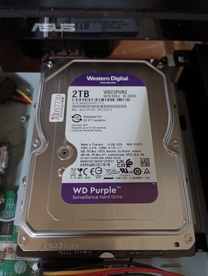 ICATCH/8路 4聲音 KMQ-0828EU DVR 監控主機附紫標2TB 3.5吋監控硬碟