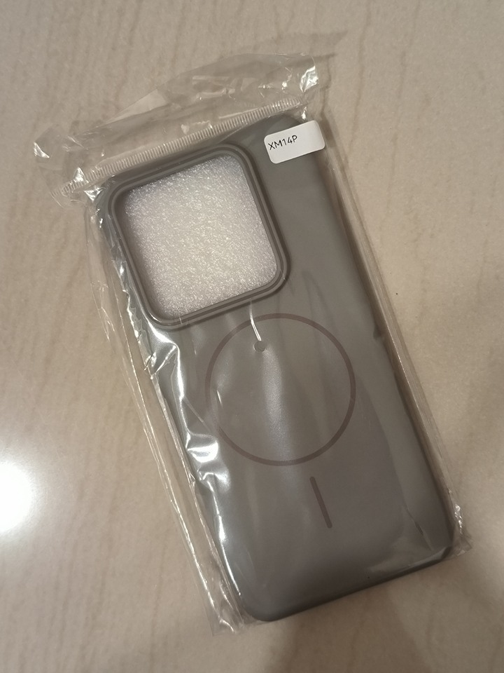 xiaomi 14 pro磁吸保護殼