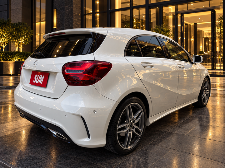 2017 Benz A180 運動版|4.8萬公里|58.8萬