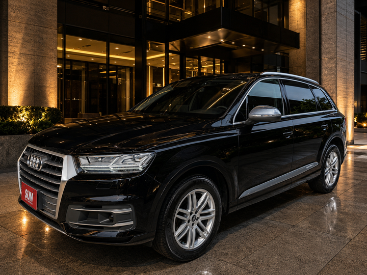 2018領牌 Audi Q7 45 TFSI quattro|七人座|88.8萬