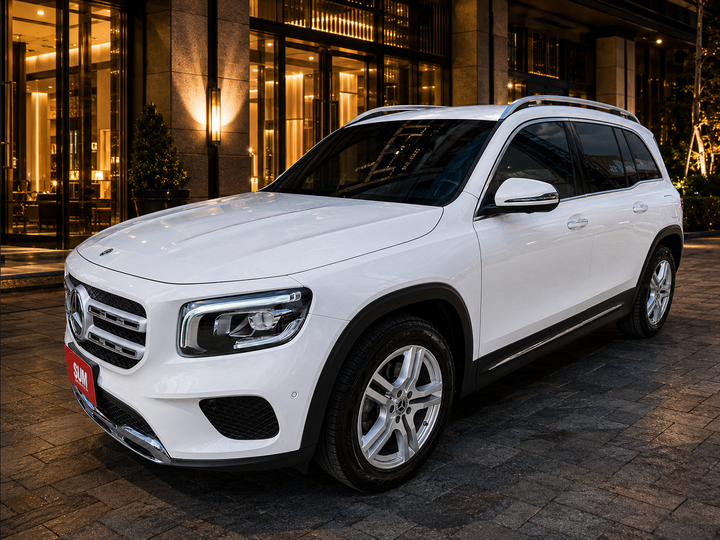 2021領牌 Benz GLB180|五人座大空間|96.8萬