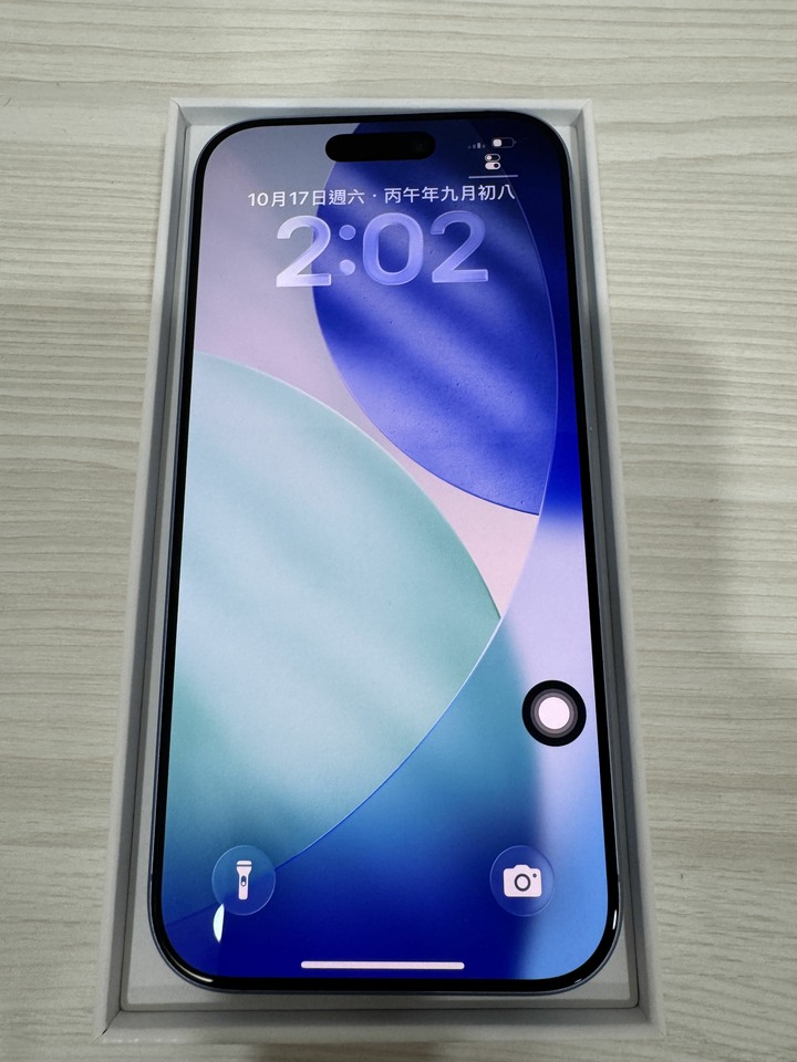 iPhone 17 256 藍 100% 循環64次 保固到明年六月