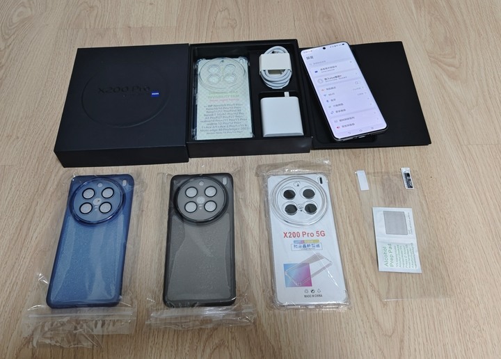 Vivo X200 PrO 16G/512G 配件全新 外觀9成9新 保固內 功能正常