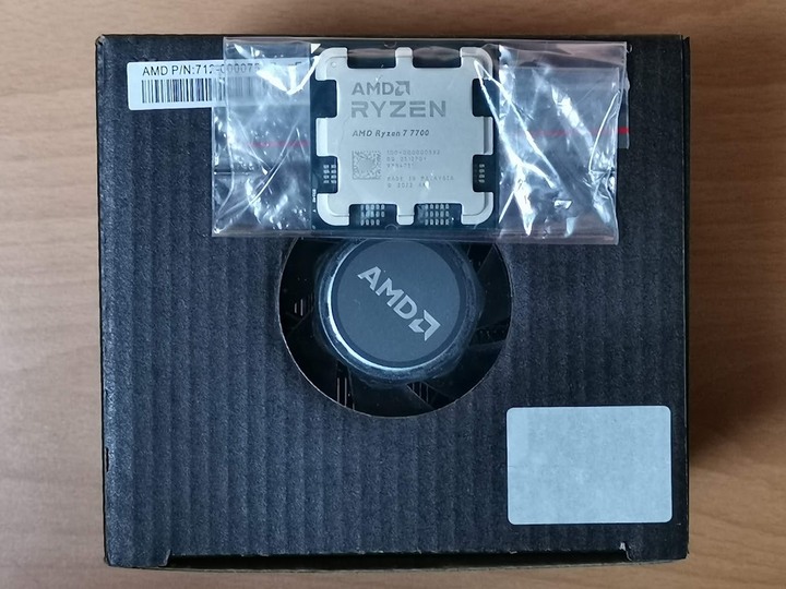 AMD 超微 Ryzen 7 7700 MPK