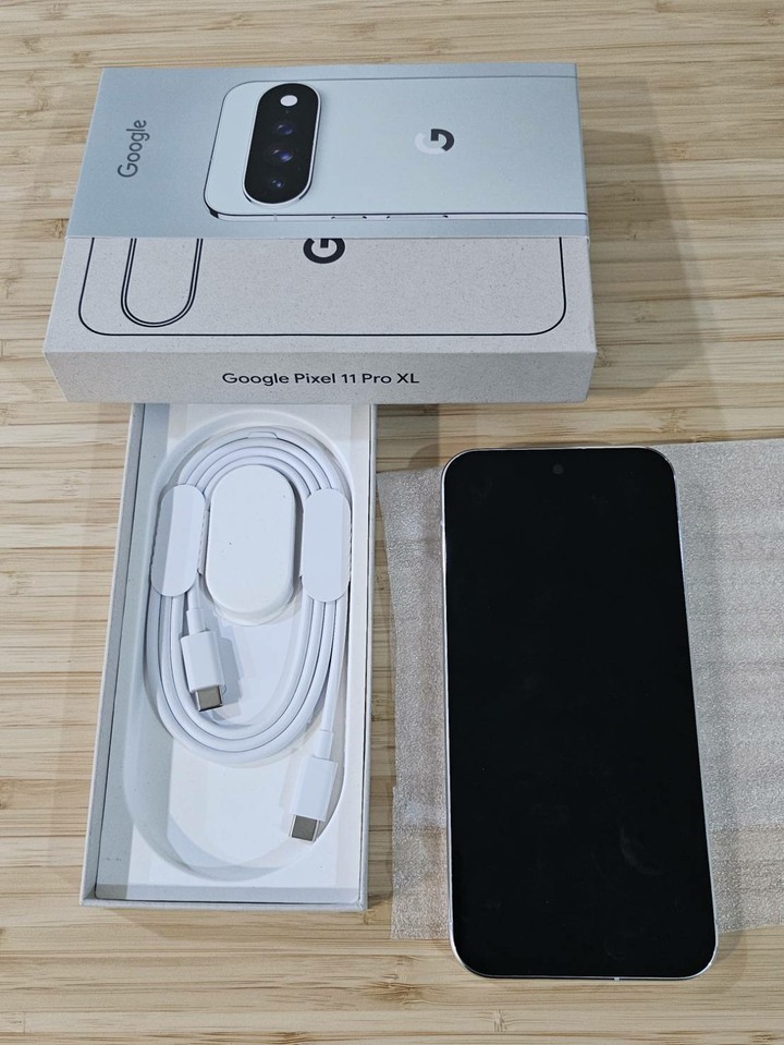 出售極新 美版 Google Pixel 11 Pro XL 256GB