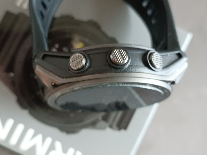 Garmin tactix 8 – AMOLED Edition 全方位進階軍用戰術錶 保固內