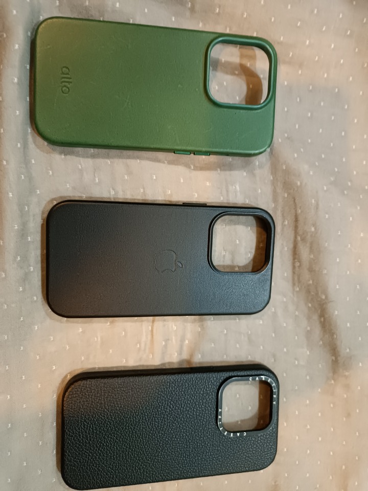 iPhone 14Pro 保護殼 有 alto castify 犀牛盾 等等