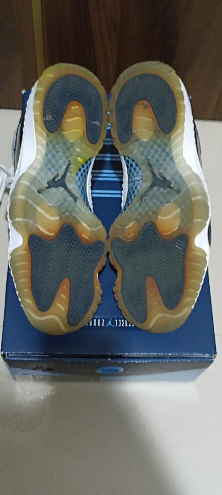 Nike Jordan 11 藍白 us.9 維修過
