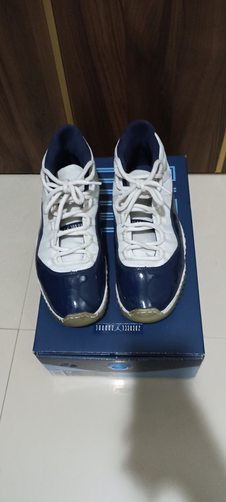 Nike Jordan 11 藍白 us.9 維修過