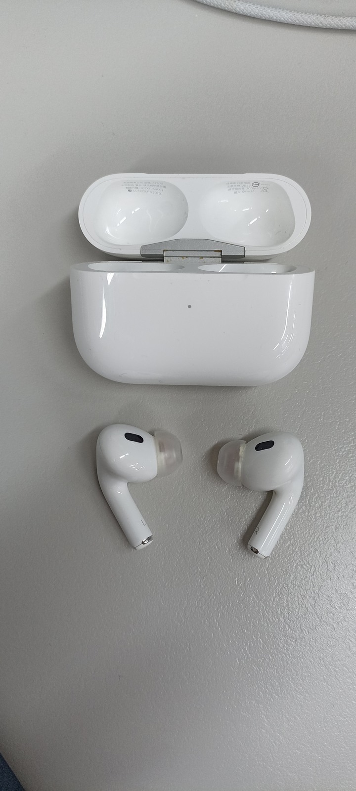 Apple Airpods Pro 2 Lightning