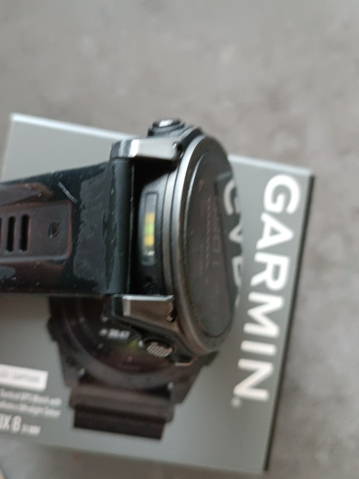 Garmin tactix 8 – AMOLED Edition 全方位進階軍用戰術錶 保固內