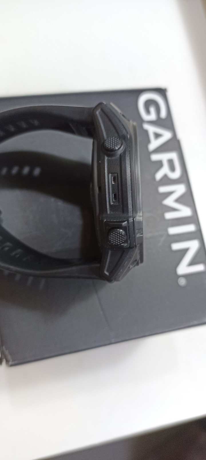 Garmin Tactix 7 AMOLED Edition 全方位進階軍用戰術錶