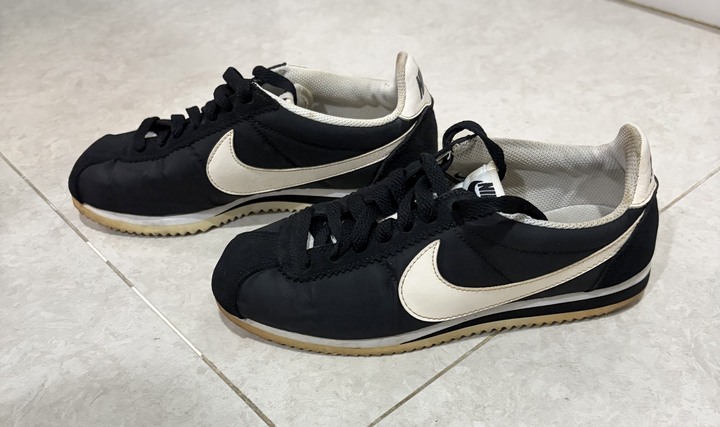 Nike Cortez 經典黑白配色阿甘鞋/女鞋