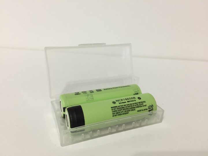 原裝正品 BSMI 認證合格全新日本松下18650 3400mAh 2顆+Varicore多功能18650萬用充電器