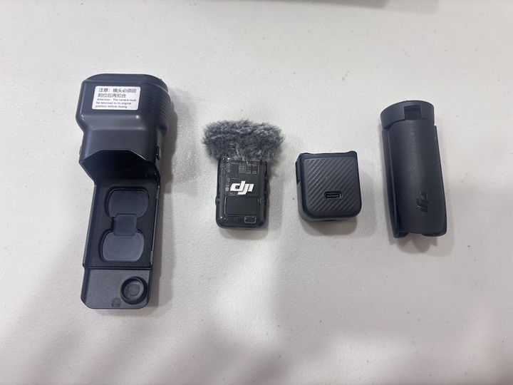 dji pocket 3主機遺失 出售配件如照片