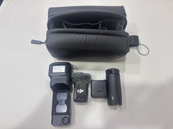 dji pocket 3主機遺失 出售配件如照片