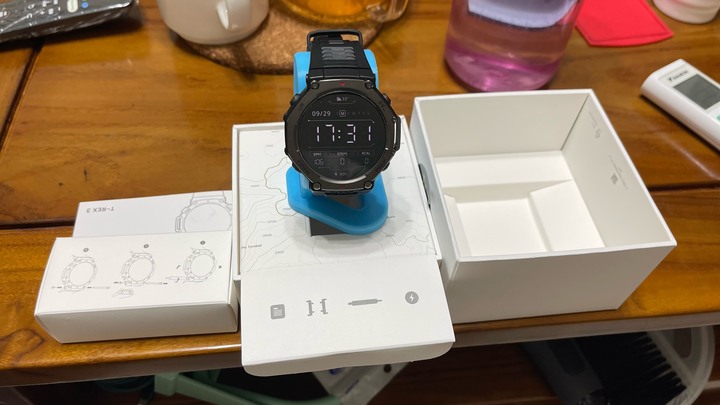 Amazfit t-Rex 3