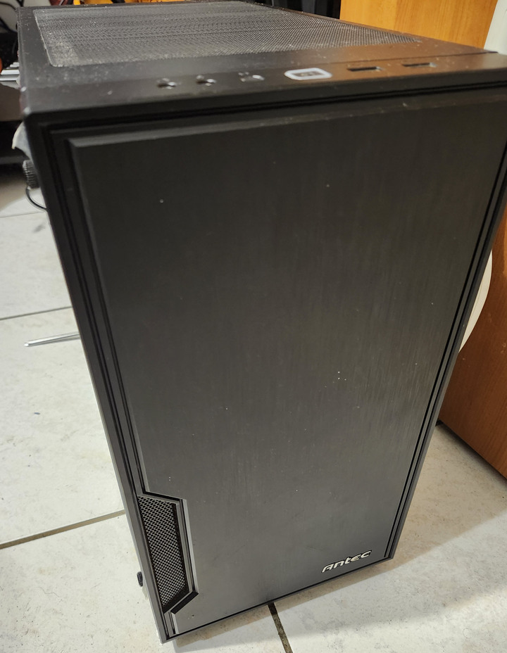 Intel i5-11400 16G 1TB ssd 電腦主機