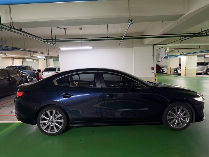 MAZDA 3 20S Ace Edition 馬三 2.0L 藍 2020