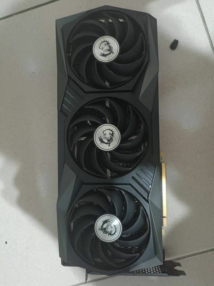 出售 MSI RTX 3060 GAMING Z TRIO 12G