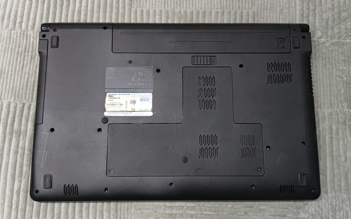 DELL Inspiron 1764 17.3吋筆記型電腦