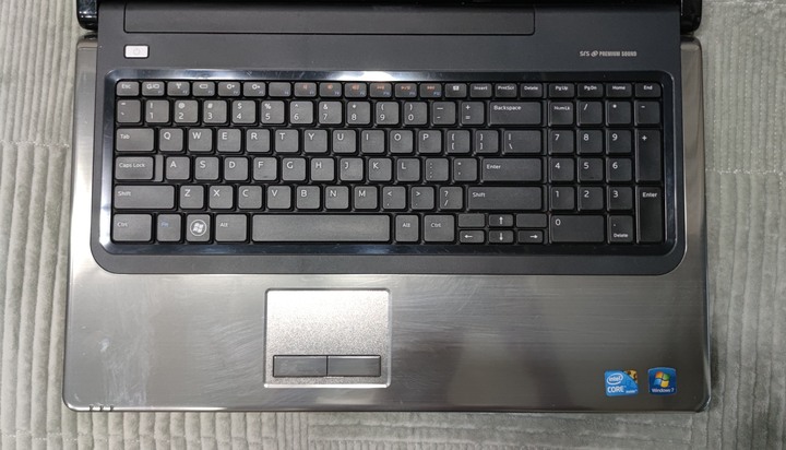DELL Inspiron 1764 17.3吋筆記型電腦