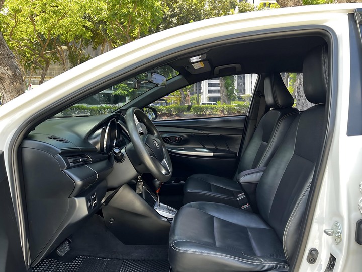 自售大鴨2015年YARIS1.5S跑少小改安卓影音 VIOS ALTIS FIT