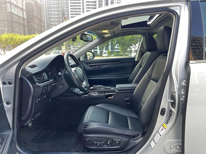 自售2014年凌志ES300H油電車2.5L大電池已更換 IS300H 油電車CAMRY CT200H