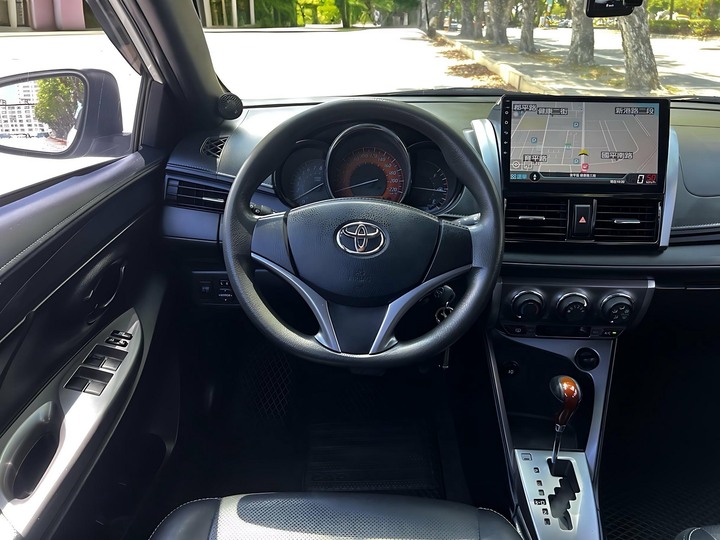 自售大鴨2015年YARIS1.5S跑少小改安卓影音 VIOS ALTIS FIT