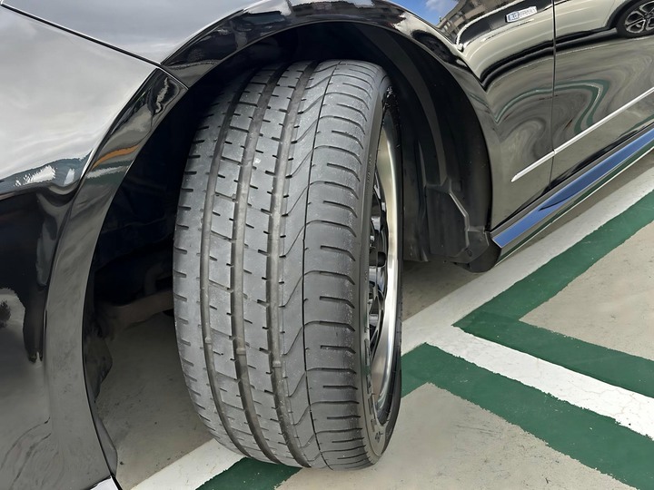 自售2011年賓士E200 1.8CGI渦輪增壓認證車 E250 E300 C200