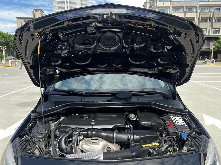 自售2013年賓士B180休旅車渦輪增壓保母車1600cc B200 A200 A250