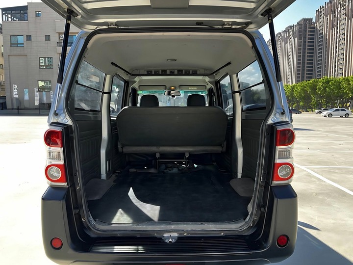 自售2016年菱利 VERYCA1.3L廂型車里程少跑 威力 勁哥 ZINGER